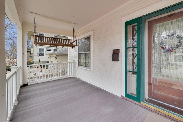 212 E Elm Avenue, La Grange, IL 60525