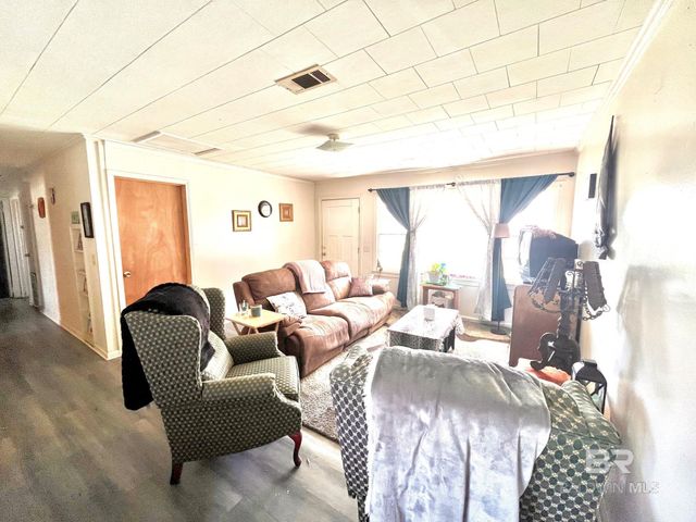 603 E Poplar Street, Atmore, AL 36502