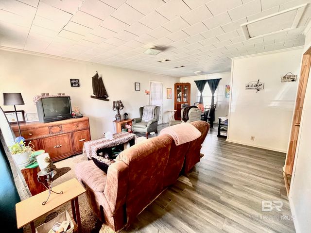 603 E Poplar Street, Atmore, AL 36502