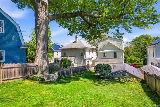 21 Clover Street, Yonkers, NY 10703