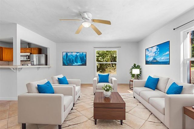 5330 PARK AVENUE, De Leon Springs, FL 32130