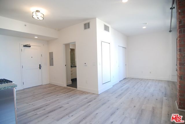 460 S Spring Street 608, Los Angeles, CA 90013