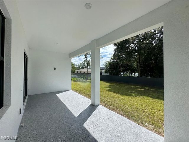 1214 Cherry ST E, Lehigh Acres, FL 33974