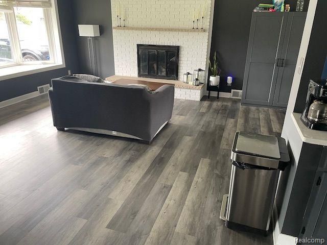 51241 Kingwood Drive, Shelby Twp, MI 48316