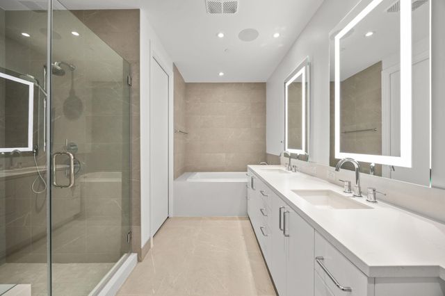 2323 W Main Street 506, Houston, TX 77098