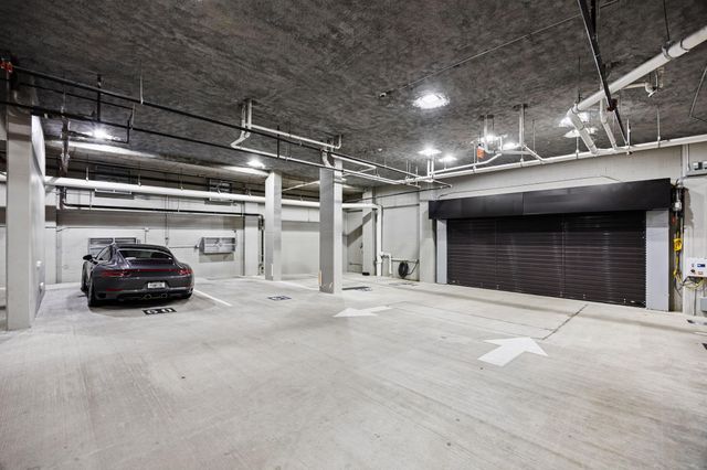 2323 W Main Street 506, Houston, TX 77098