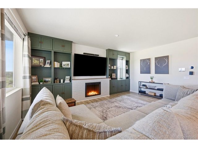 42744 Calusa Pines Rd, Elizabeth, CO 80107