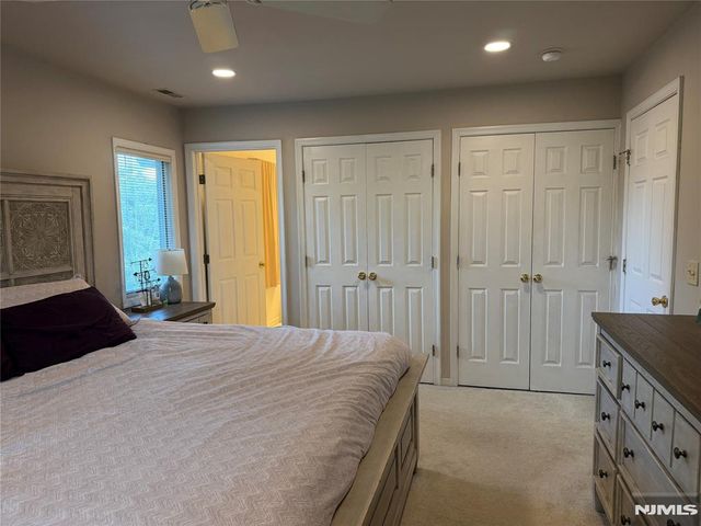 130 Orchard Park, Allendale, NJ 07401