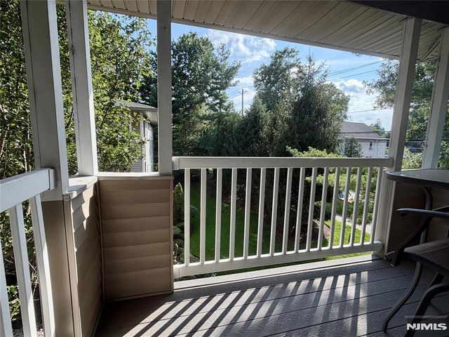 130 Orchard Park, Allendale, NJ 07401