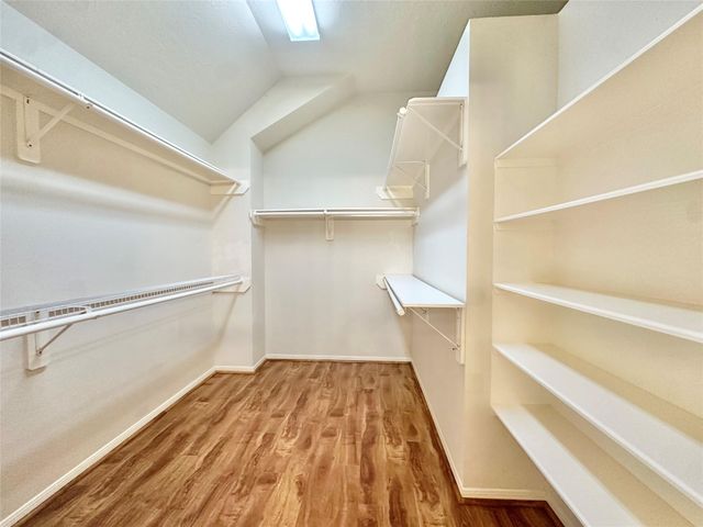 4903 Falls Circle, Missouri City, TX 77459