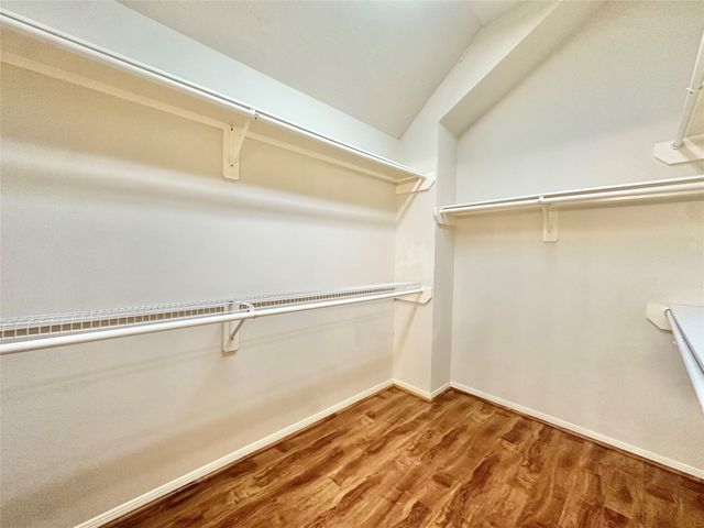 4903 Falls Circle, Missouri City, TX 77459