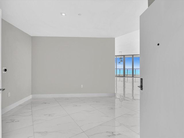 701 N Fort Lauderdale Beach Boulevard N 802, Fort Lauderdale, FL 33304