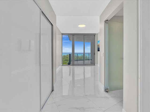 701 N Fort Lauderdale Beach Boulevard N 802, Fort Lauderdale, FL 33304