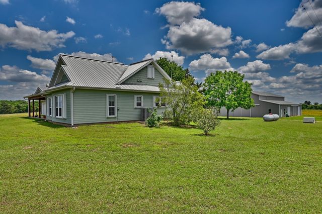 5134 Brune Road, New Ulm, TX 78950