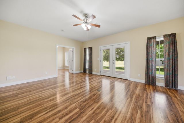 5134 Brune Road, New Ulm, TX 78950