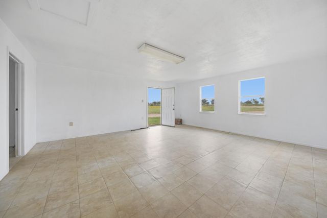 5134 Brune Road, New Ulm, TX 78950