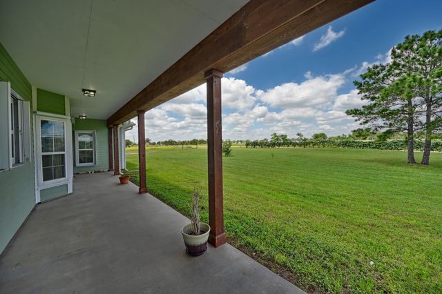 5134 Brune Road, New Ulm, TX 78950
