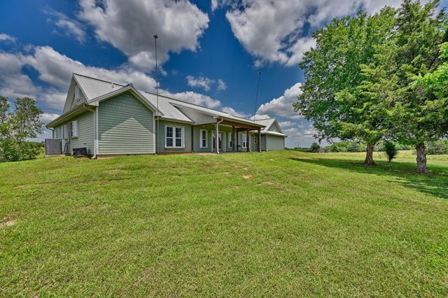 5134 Brune Road, New Ulm, TX 78950