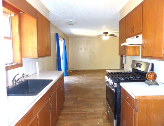 310 Otte, Brady, TX 76825