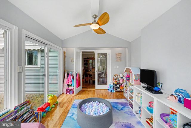 4316 SILAS HUTCHINSON DR, Chantilly, VA 20151