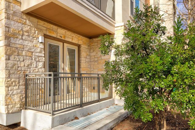1900 Barton Springs RD 1045, Austin, TX 78704