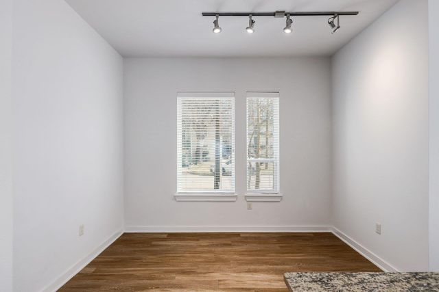 1900 Barton Springs RD 1045, Austin, TX 78704