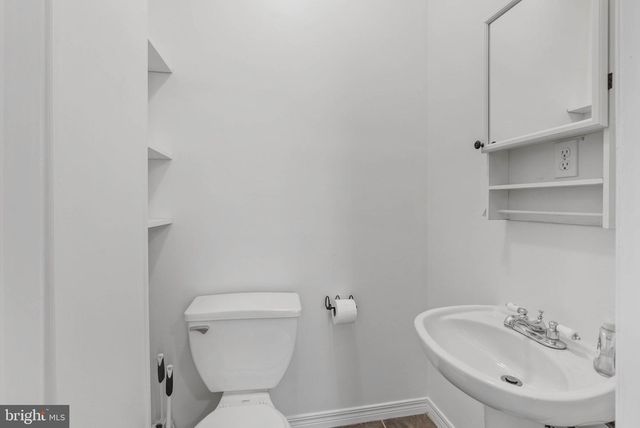 4360 MANAYUNK AVE, Philadelphia, PA 19128