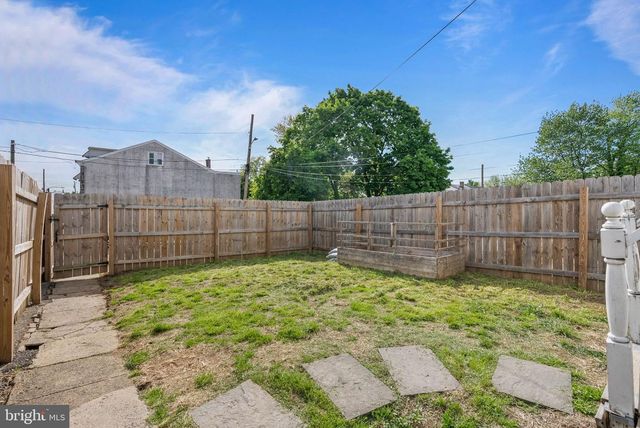 4360 MANAYUNK AVE, Philadelphia, PA 19128