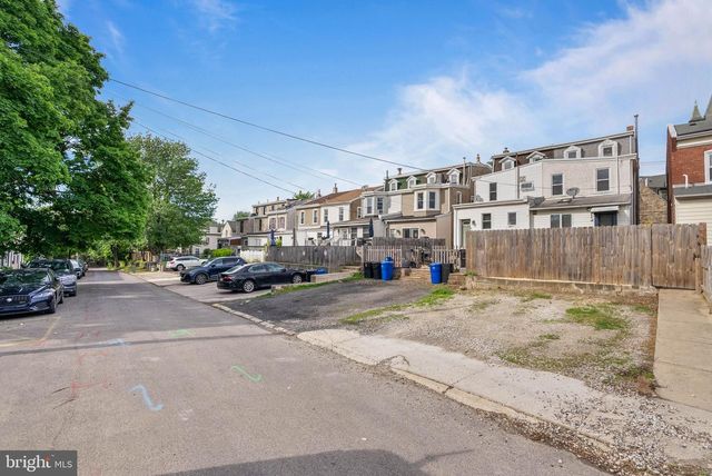4360 MANAYUNK AVE, Philadelphia, PA 19128