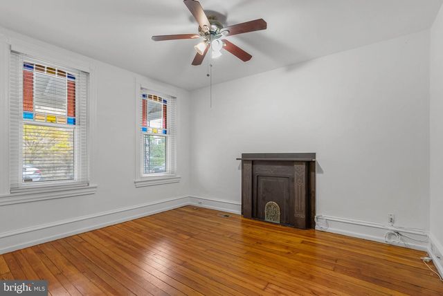 4360 MANAYUNK AVE, Philadelphia, PA 19128