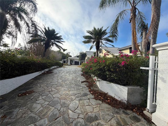 604 NORSOTA WAY, Sarasota, FL 34242