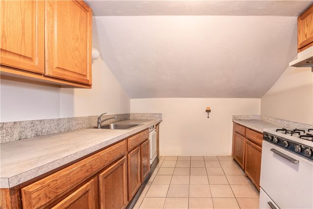 421 Broad Street, Cumberland, RI 02864