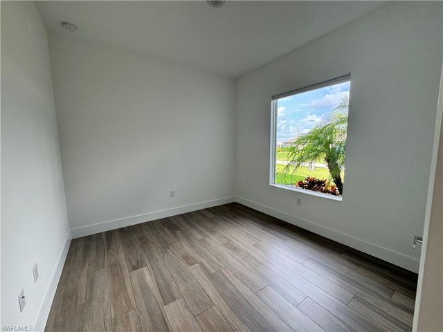1120 NW 42nd PL, Cape Coral, FL 33993