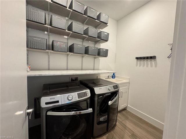 1120 NW 42nd PL, Cape Coral, FL 33993