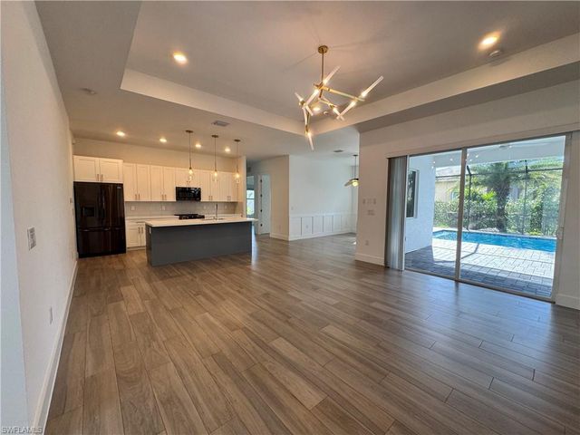 1120 NW 42nd PL, Cape Coral, FL 33993
