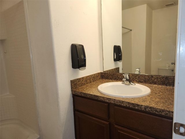 303 Pine Mist Lane, Conroe, TX 77304