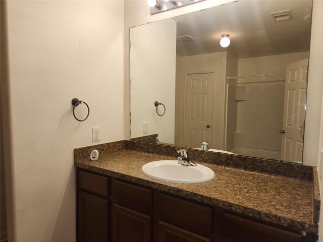 303 Pine Mist Lane, Conroe, TX 77304