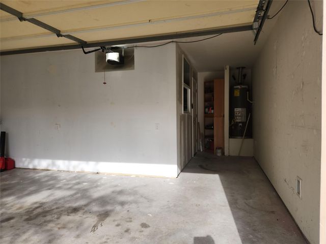 303 Pine Mist Lane, Conroe, TX 77304