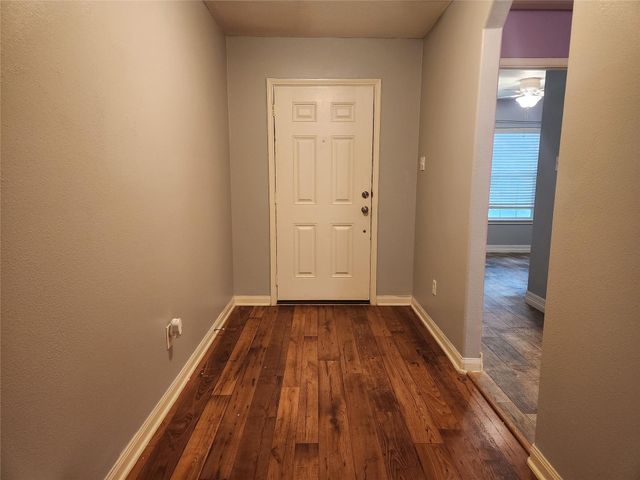 303 Pine Mist Lane, Conroe, TX 77304