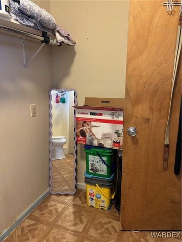 3587 N Horse Mesa Road, Golden Valley, AZ 86413