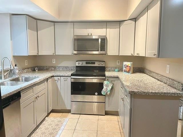 8732 Village Of Fondren Drive 8732, Houston, TX 77071