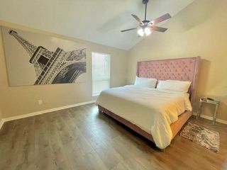 8732 Village Of Fondren Drive 8732, Houston, TX 77071