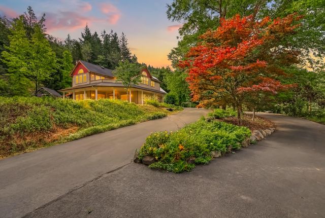 3773 Helms Road, Grants Pass, OR 97527