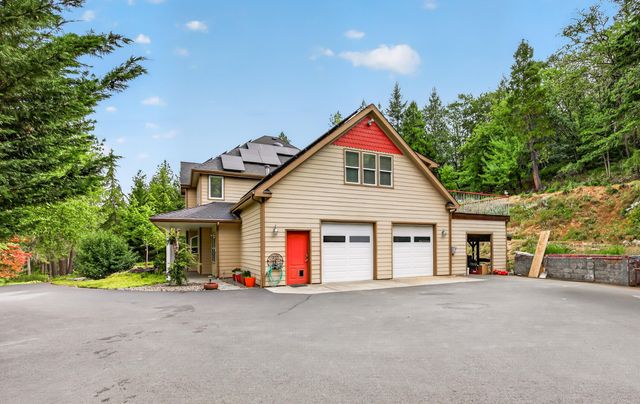 3773 Helms Road, Grants Pass, OR 97527