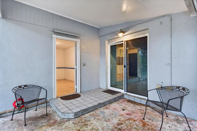 1425 SW 19th Avenue, Fort Lauderdale, FL 33312