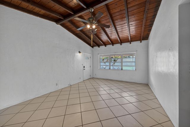 1425 SW 19th Avenue, Fort Lauderdale, FL 33312