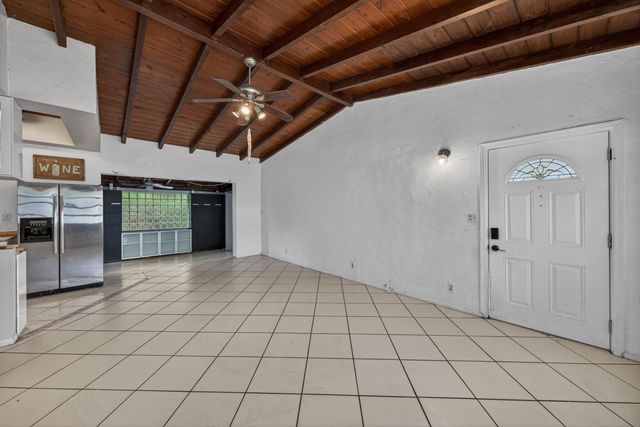 1425 SW 19th Avenue, Fort Lauderdale, FL 33312