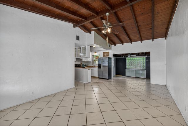 1425 SW 19th Avenue, Fort Lauderdale, FL 33312