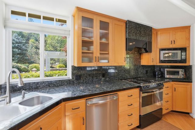 10711 Murchie Mine Rd, Nevada City, CA 95959