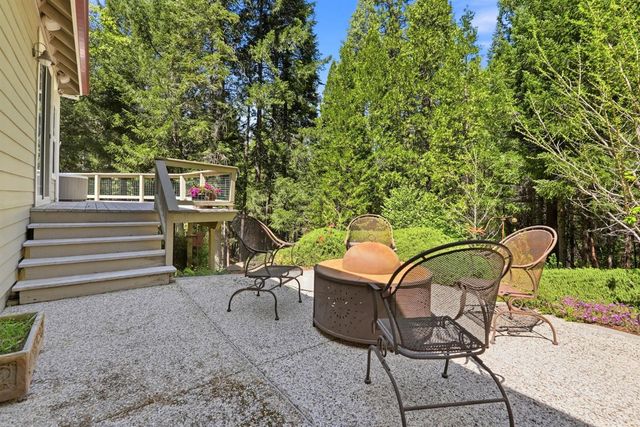 10711 Murchie Mine Rd, Nevada City, CA 95959